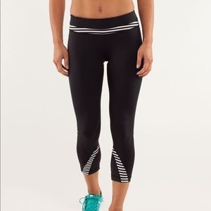 lululemon athletica “Inspire” Crop Leggings